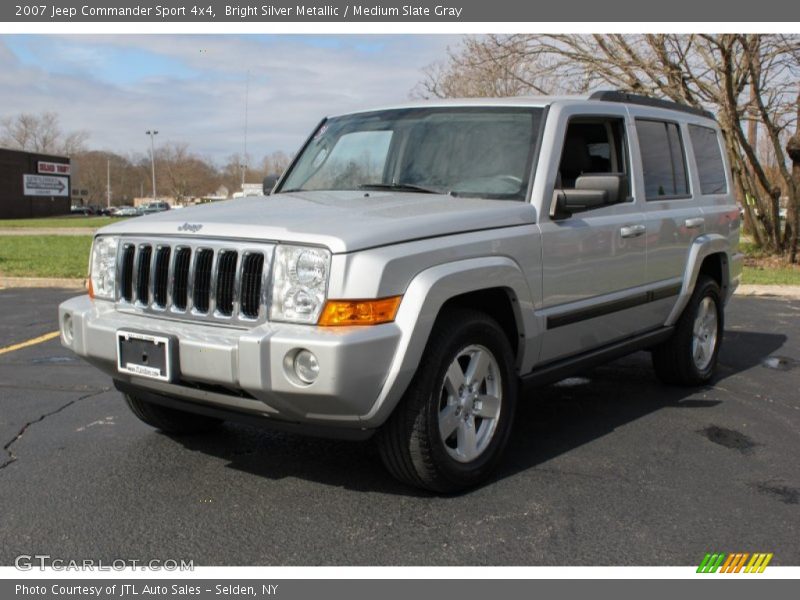 Bright Silver Metallic / Medium Slate Gray 2007 Jeep Commander Sport 4x4
