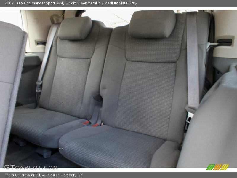 Bright Silver Metallic / Medium Slate Gray 2007 Jeep Commander Sport 4x4