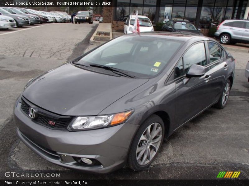 Front 3/4 View of 2012 Civic Si Sedan