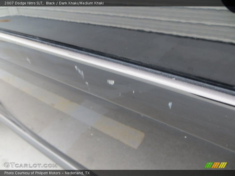 Black / Dark Khaki/Medium Khaki 2007 Dodge Nitro SLT