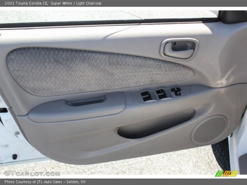 Super White / Light Charcoal 2001 Toyota Corolla CE