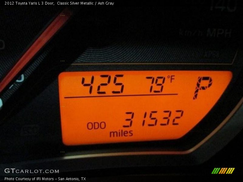 Classic Silver Metallic / Ash Gray 2012 Toyota Yaris L 3 Door