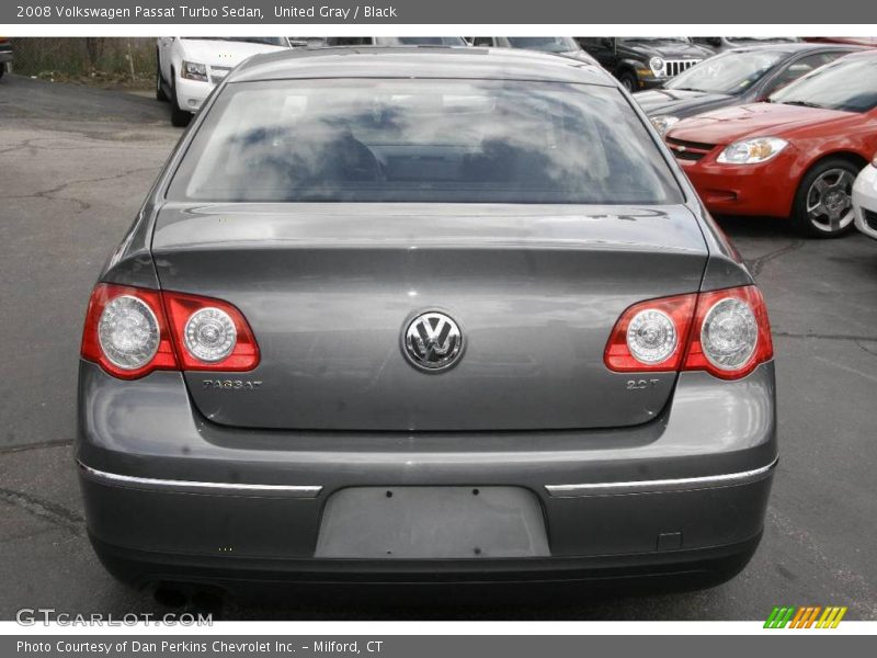 United Gray / Black 2008 Volkswagen Passat Turbo Sedan