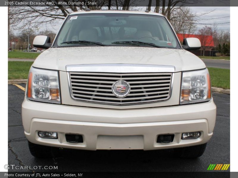 2005 Escalade AWD White Diamond