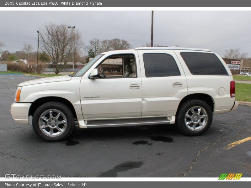  2005 Escalade AWD White Diamond