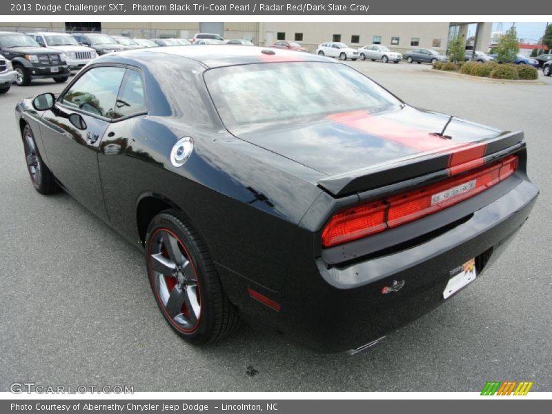 Phantom Black Tri-Coat Pearl / Radar Red/Dark Slate Gray 2013 Dodge Challenger SXT