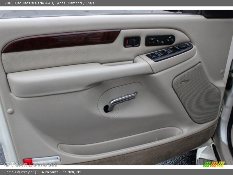 Door Panel of 2005 Escalade AWD