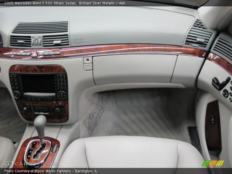 Brilliant Silver Metallic / Ash 2005 Mercedes-Benz S 500 4Matic Sedan