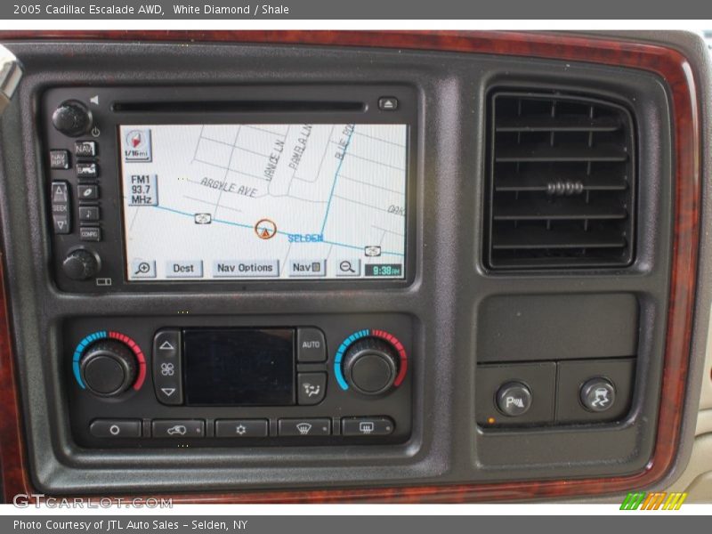 Navigation of 2005 Escalade AWD