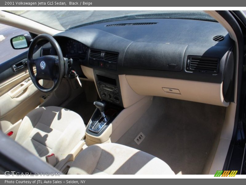 Black / Beige 2001 Volkswagen Jetta GLS Sedan