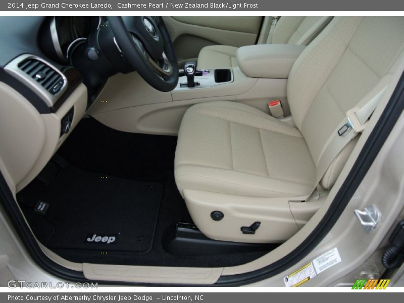 Cashmere Pearl / New Zealand Black/Light Frost 2014 Jeep Grand Cherokee Laredo