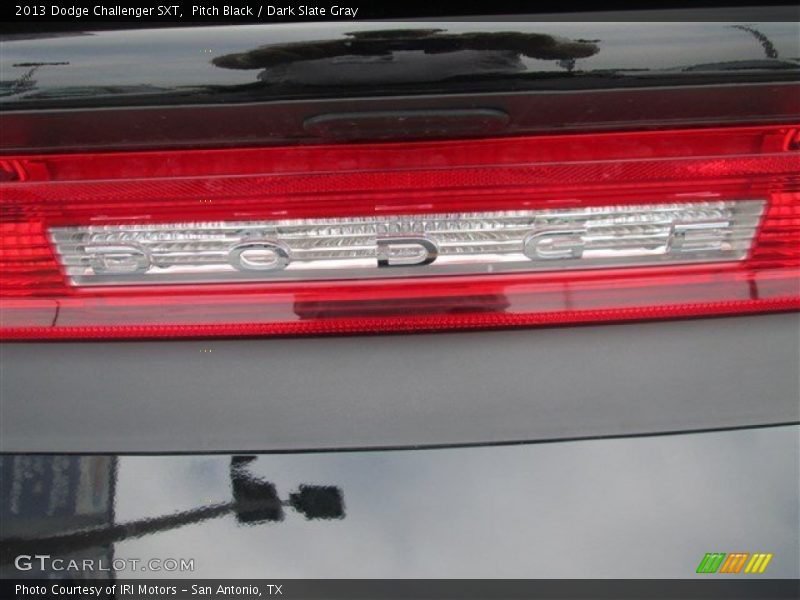 Pitch Black / Dark Slate Gray 2013 Dodge Challenger SXT