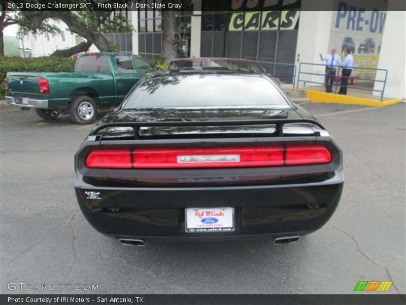 Pitch Black / Dark Slate Gray 2013 Dodge Challenger SXT