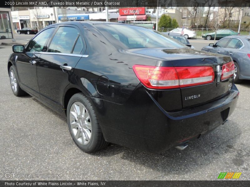 Tuxedo Black Metallic / Dark Charcoal 2010 Lincoln MKZ AWD