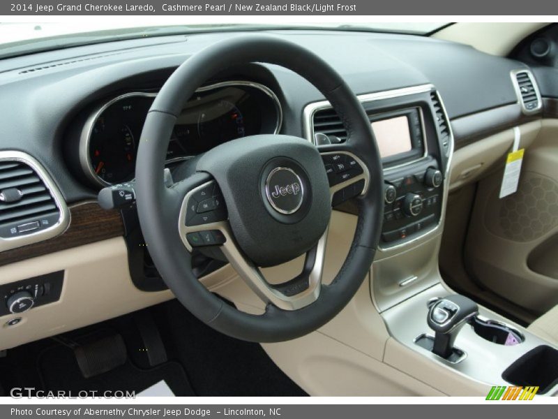 Cashmere Pearl / New Zealand Black/Light Frost 2014 Jeep Grand Cherokee Laredo