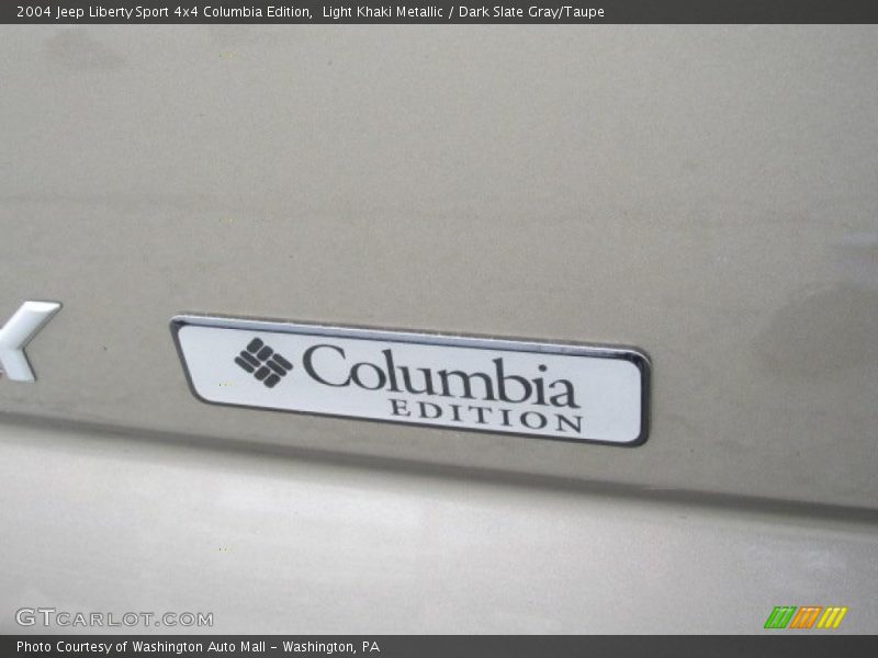 Light Khaki Metallic / Dark Slate Gray/Taupe 2004 Jeep Liberty Sport 4x4 Columbia Edition