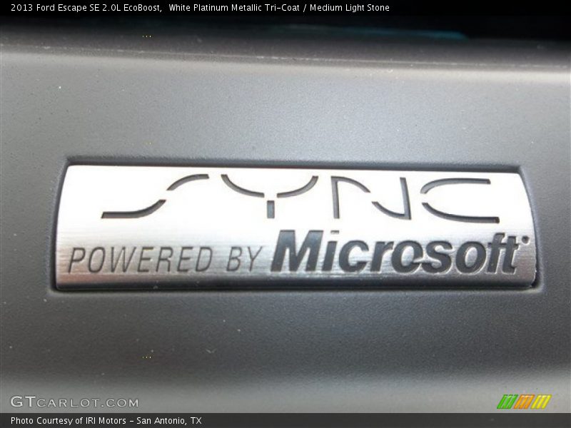 White Platinum Metallic Tri-Coat / Medium Light Stone 2013 Ford Escape SE 2.0L EcoBoost