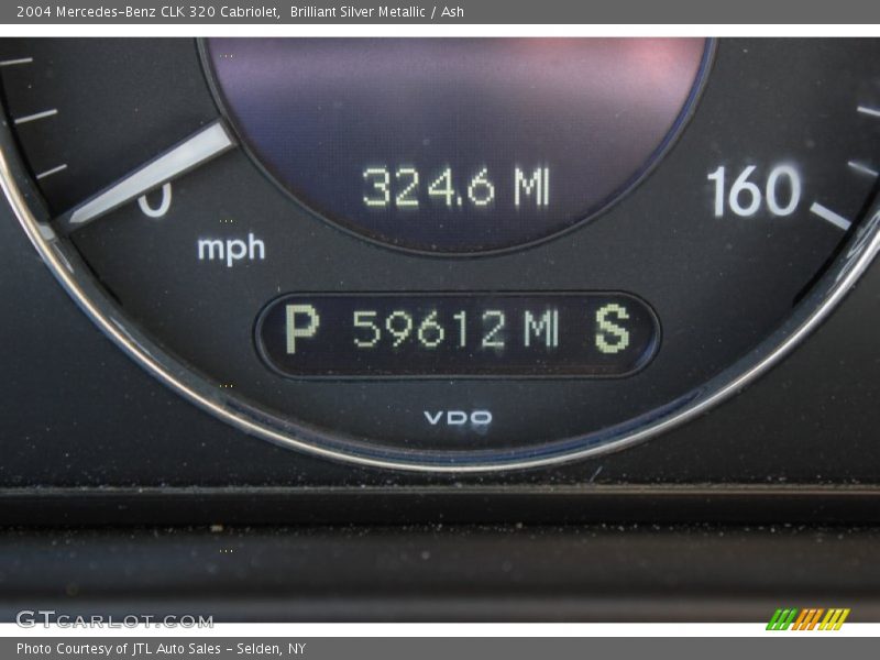 Brilliant Silver Metallic / Ash 2004 Mercedes-Benz CLK 320 Cabriolet
