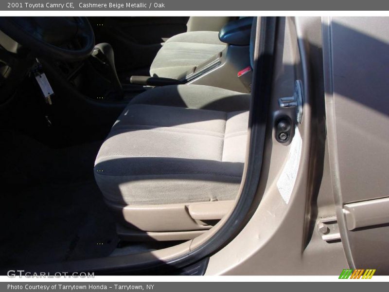 Cashmere Beige Metallic / Oak 2001 Toyota Camry CE