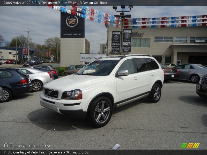 Ice White / R Design Off Black 2009 Volvo XC90 3.2 R-Design AWD