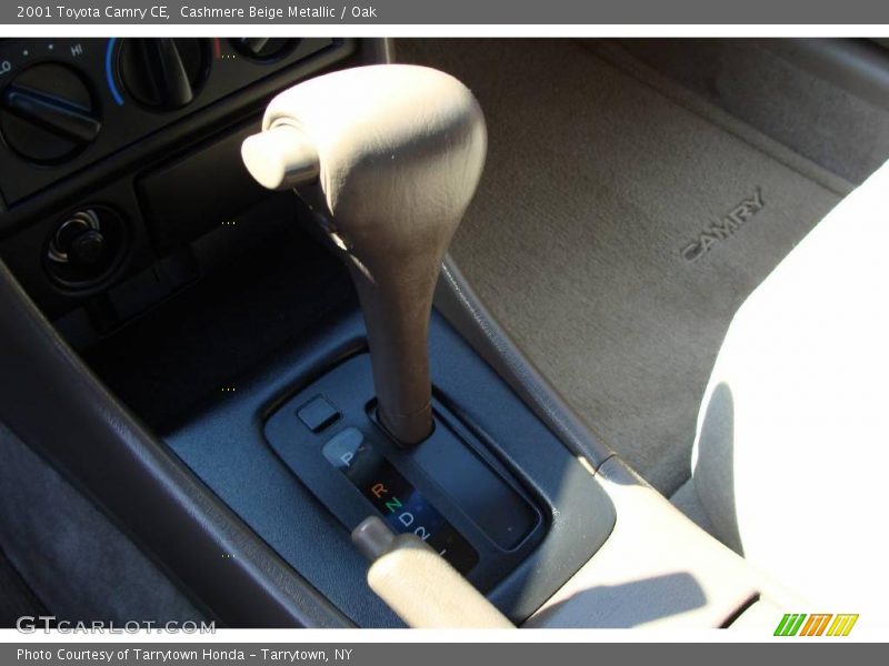 Cashmere Beige Metallic / Oak 2001 Toyota Camry CE