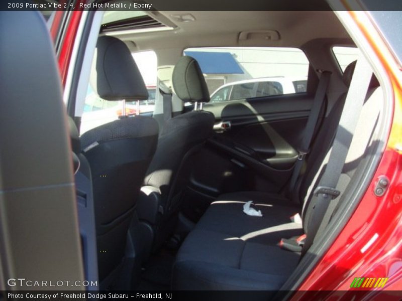 Red Hot Metallic / Ebony 2009 Pontiac Vibe 2.4