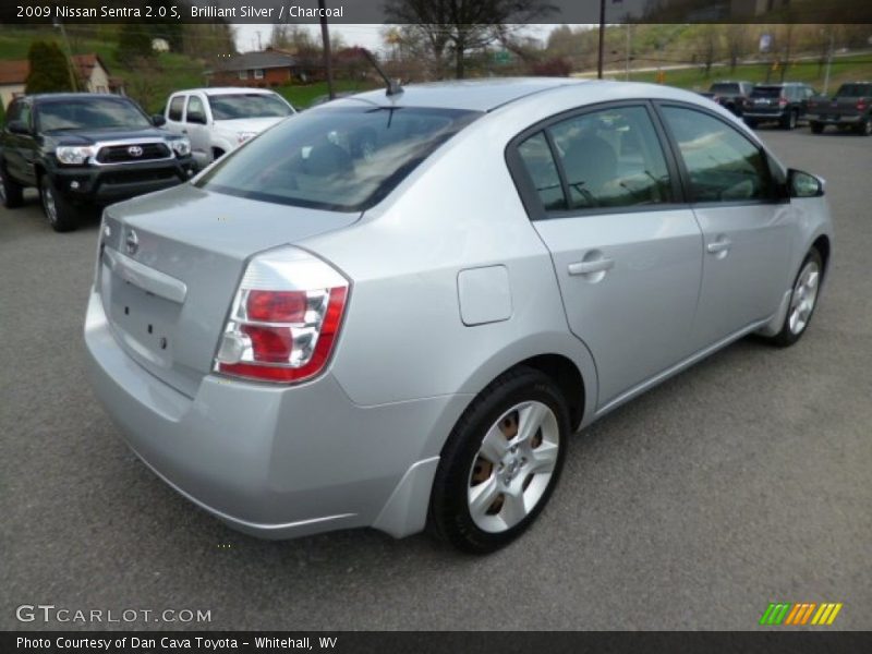Brilliant Silver / Charcoal 2009 Nissan Sentra 2.0 S