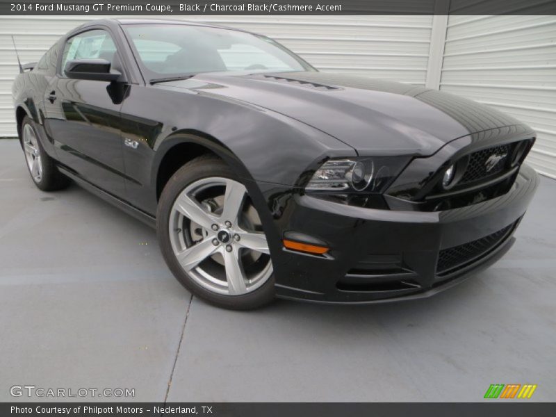 Front 3/4 View of 2014 Mustang GT Premium Coupe