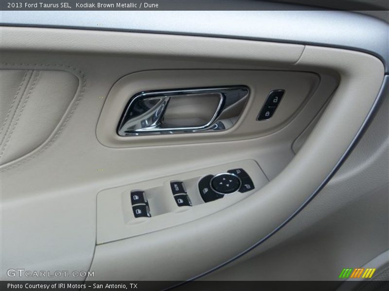 Kodiak Brown Metallic / Dune 2013 Ford Taurus SEL