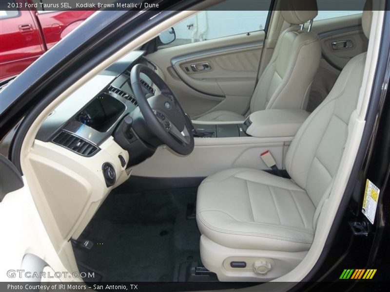 Kodiak Brown Metallic / Dune 2013 Ford Taurus SEL