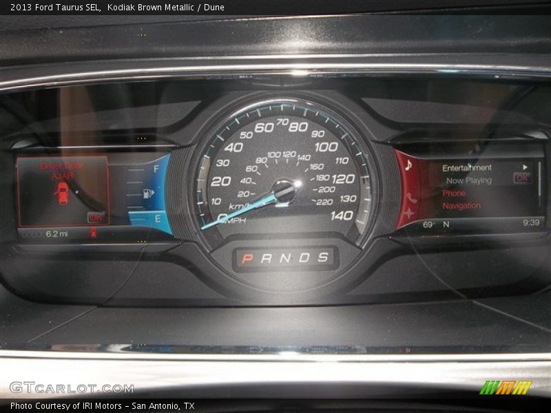 Kodiak Brown Metallic / Dune 2013 Ford Taurus SEL
