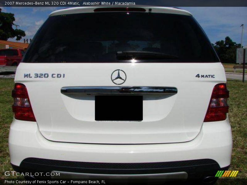 Alabaster White / Macadamia 2007 Mercedes-Benz ML 320 CDI 4Matic