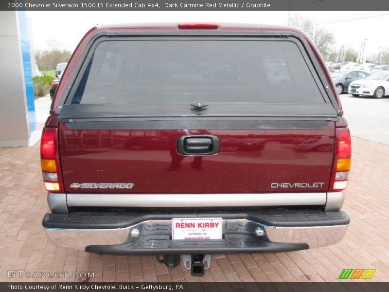 Dark Carmine Red Metallic / Graphite 2000 Chevrolet Silverado 1500 LS Extended Cab 4x4