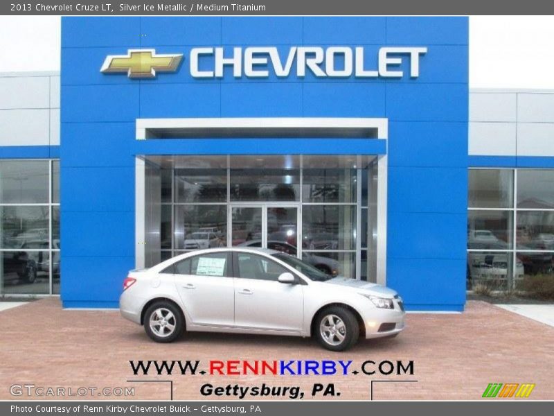 Silver Ice Metallic / Medium Titanium 2013 Chevrolet Cruze LT