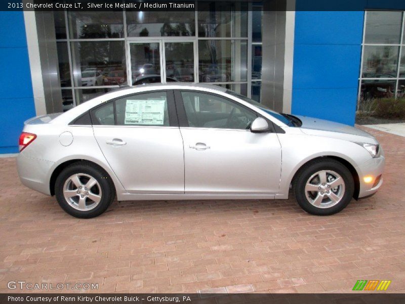 Silver Ice Metallic / Medium Titanium 2013 Chevrolet Cruze LT
