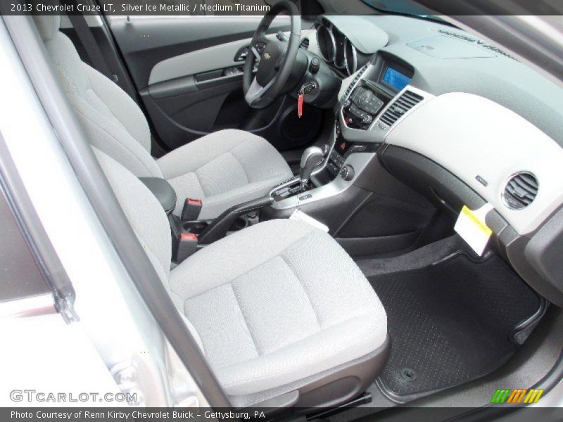 Silver Ice Metallic / Medium Titanium 2013 Chevrolet Cruze LT