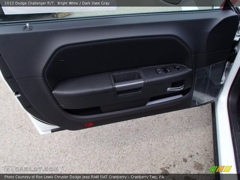 Bright White / Dark Slate Gray 2013 Dodge Challenger R/T