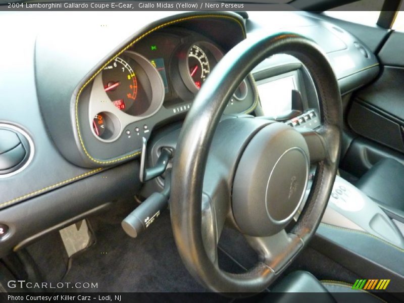  2004 Gallardo Coupe E-Gear Steering Wheel