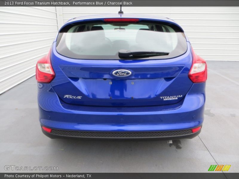 Performance Blue / Charcoal Black 2013 Ford Focus Titanium Hatchback