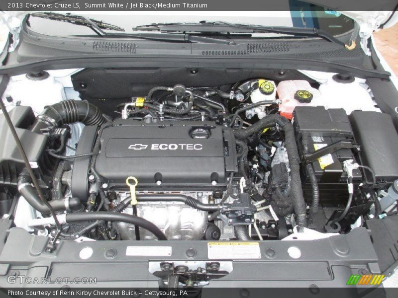 Summit White / Jet Black/Medium Titanium 2013 Chevrolet Cruze LS