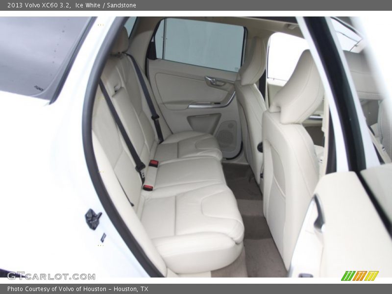 Ice White / Sandstone 2013 Volvo XC60 3.2