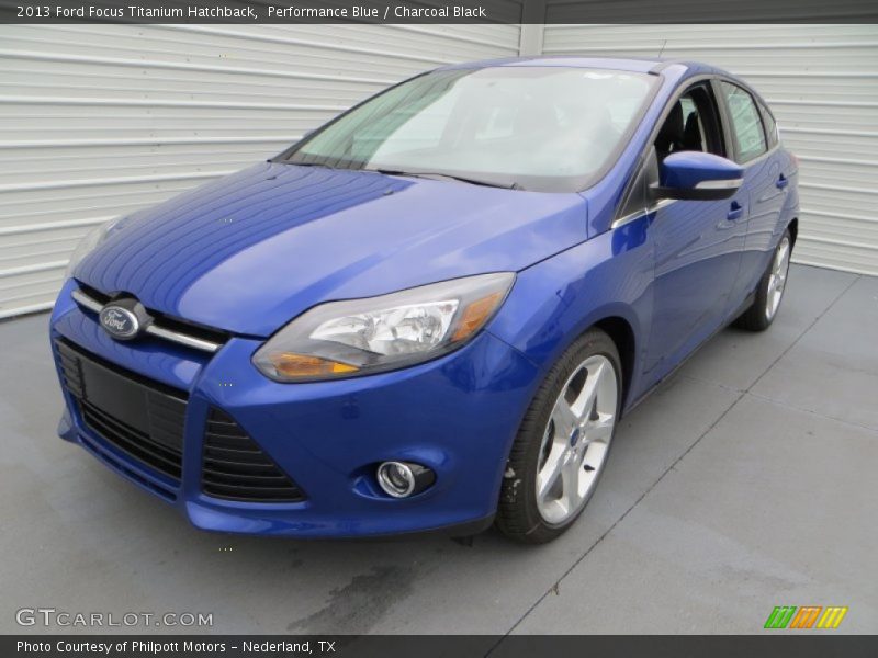 Performance Blue / Charcoal Black 2013 Ford Focus Titanium Hatchback