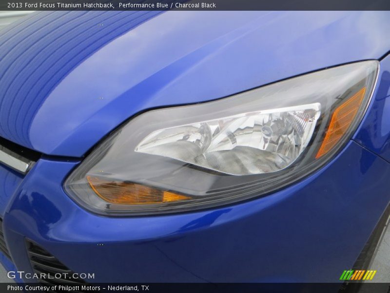 Performance Blue / Charcoal Black 2013 Ford Focus Titanium Hatchback