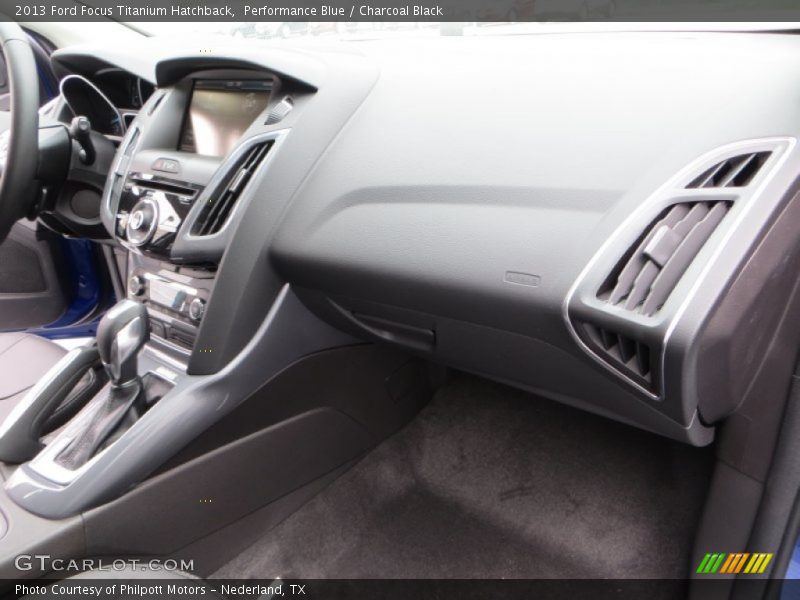 Performance Blue / Charcoal Black 2013 Ford Focus Titanium Hatchback