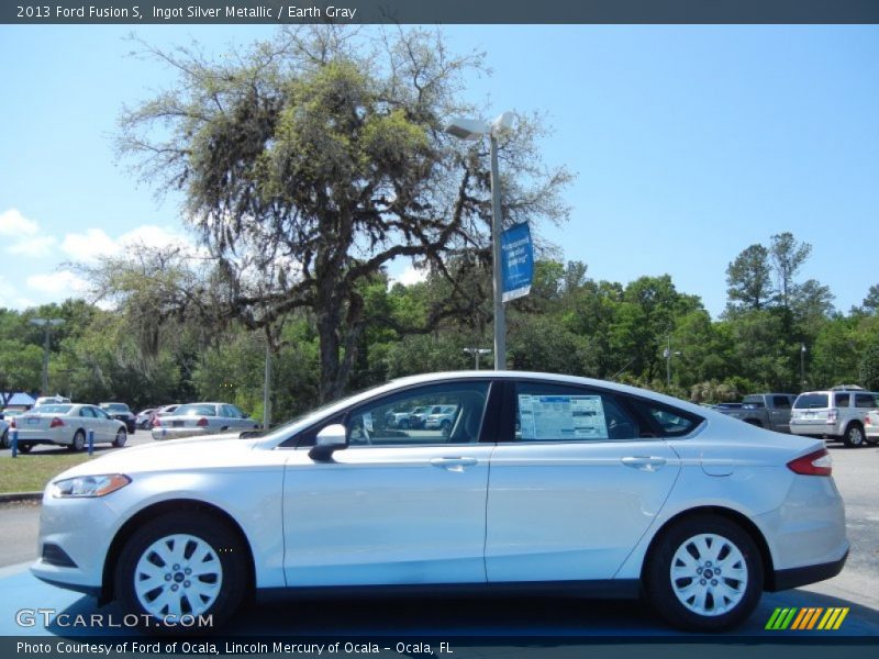 Ingot Silver Metallic / Earth Gray 2013 Ford Fusion S