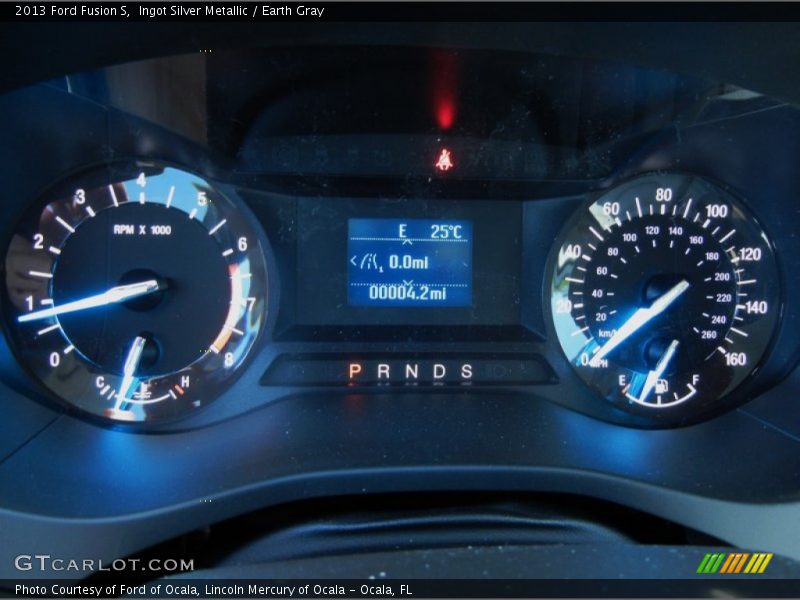 Ingot Silver Metallic / Earth Gray 2013 Ford Fusion S
