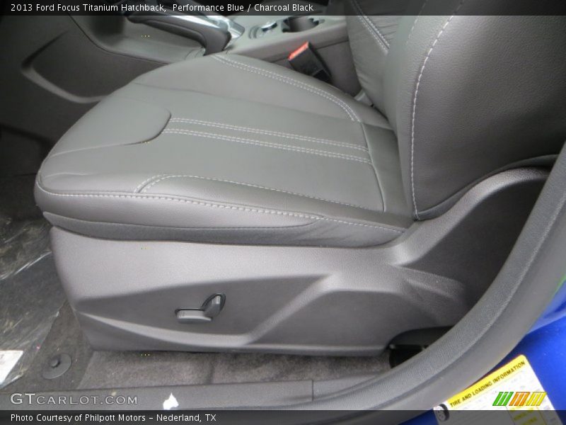 Front Seat of 2013 Focus Titanium Hatchback