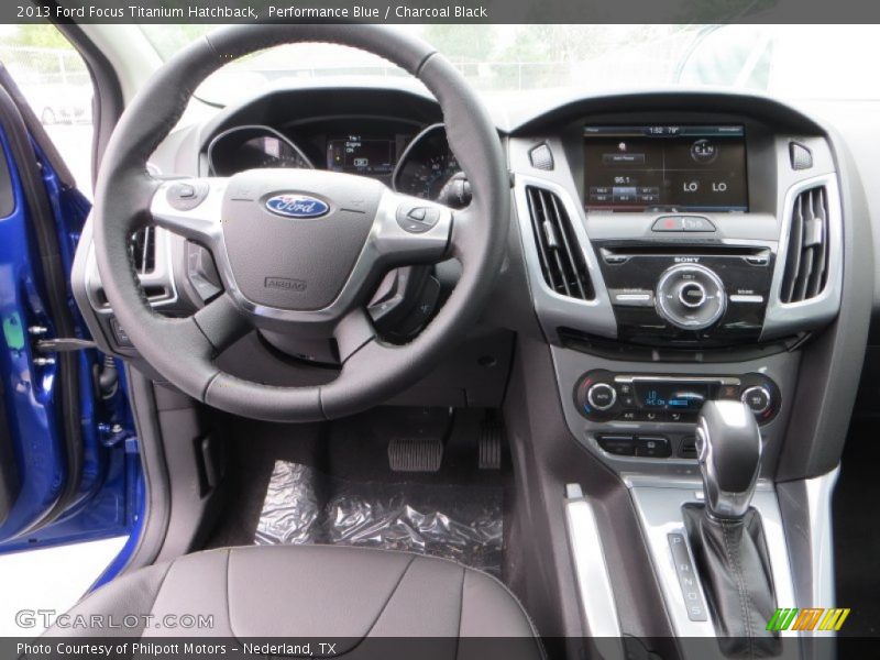 Dashboard of 2013 Focus Titanium Hatchback