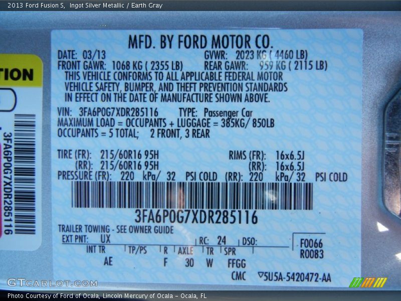 Ingot Silver Metallic / Earth Gray 2013 Ford Fusion S
