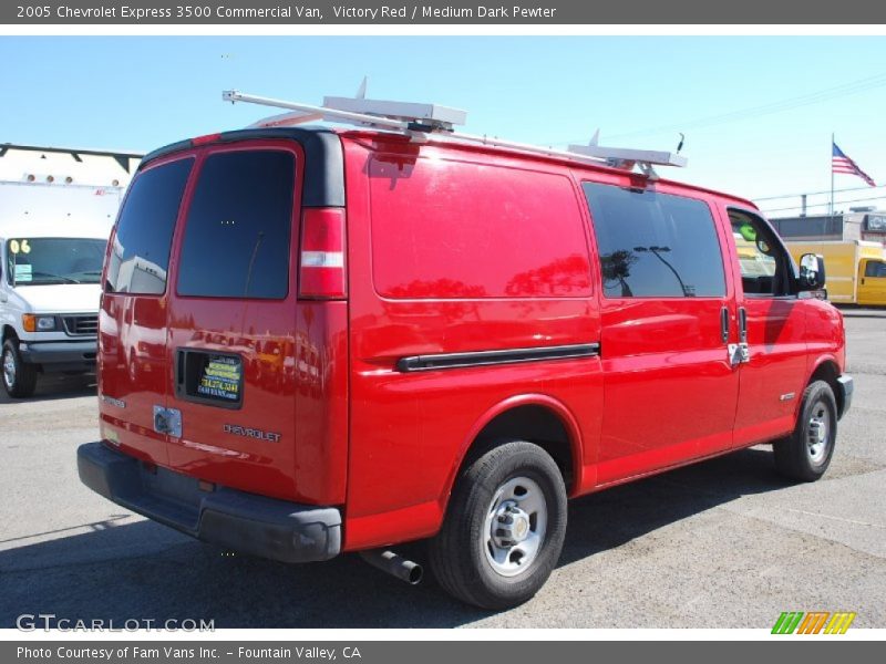 Victory Red / Medium Dark Pewter 2005 Chevrolet Express 3500 Commercial Van